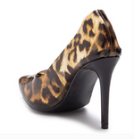 Load image into Gallery viewer, WILD THANG LEOPARD PUMP
